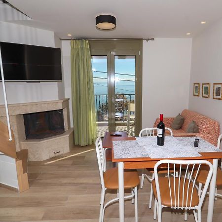 East & West Seaside Apartments Gialtra Zewnętrze zdjęcie