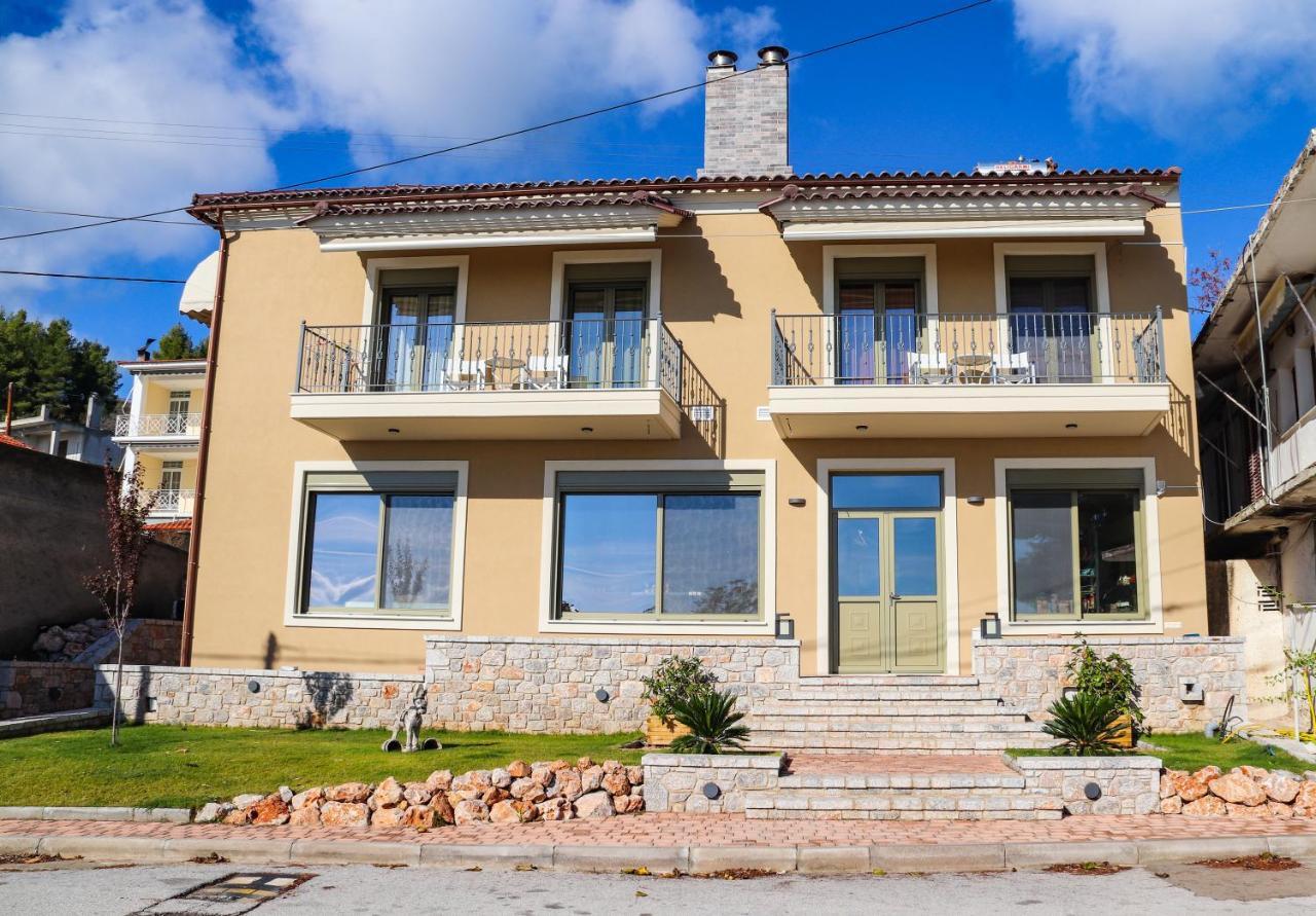 East & West Seaside Apartments Gialtra Zewnętrze zdjęcie